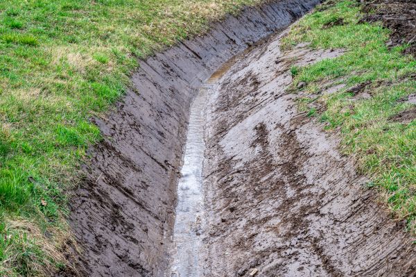 Cost of Drainage Ditch Repair in Newark