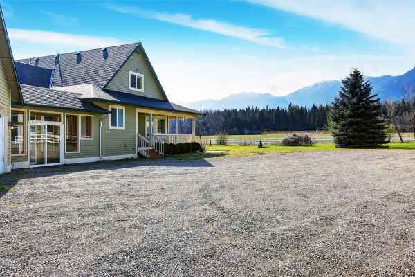 Cost of Gravel Driveway Repair in Newark