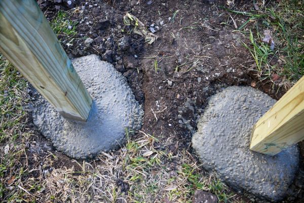 Cost of Post Hole Excavation in Newark
