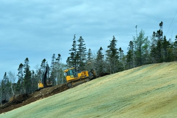 Cost of Hill Grading in Newark
